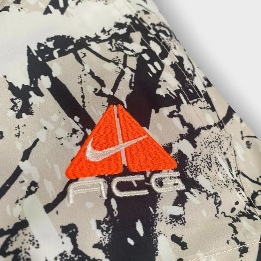 Nike ACG Chena Vortex Storm Fit Pants Light Orewood Black FV8840-104 size Large